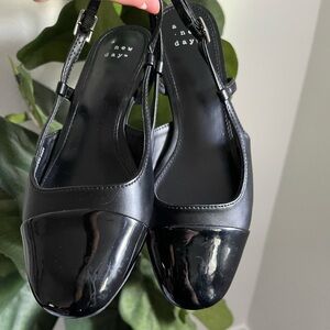 Elegant Black Women's Shoes